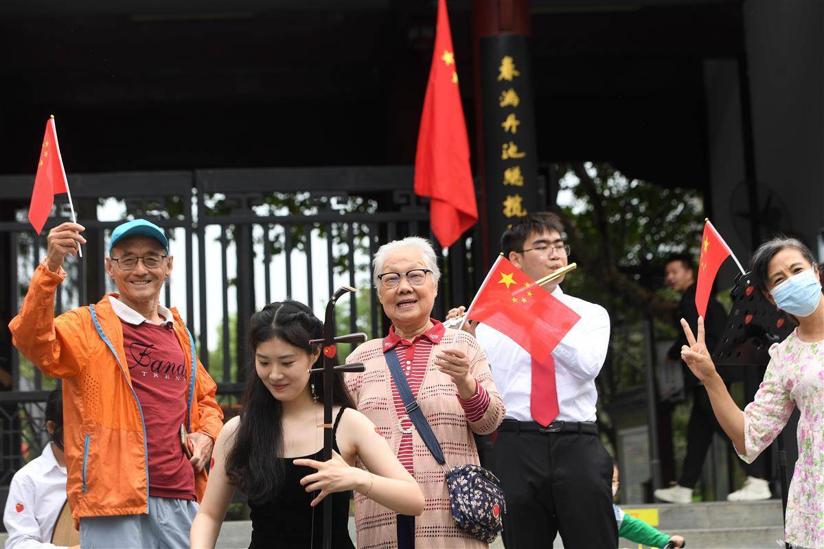 捕鱼游戏中心官网